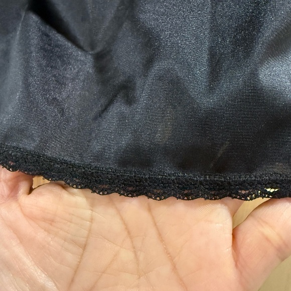 Vassarette Black Midi Slip Skirt Lace Lined Goth Whimsigoth Feminine Versatile - Picture 2 of 8